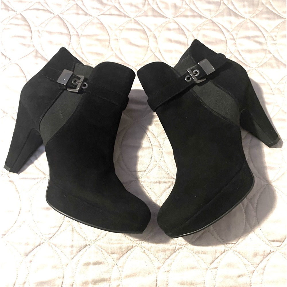 Stuart Weitzman Subside Platform Black Suede Bootie size 10.5